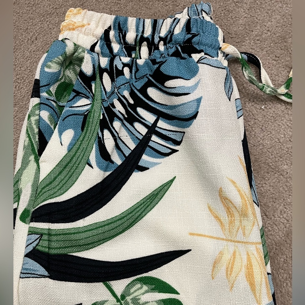 Alex & Parker Tropical Print Wide Leg Pants | Drawstring Waist | Size S - Picture 10 of 11